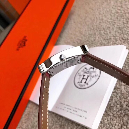 Heure H Watch Red