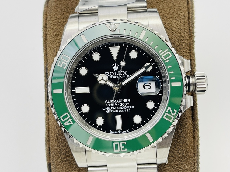 Rolex Submariner Date Green