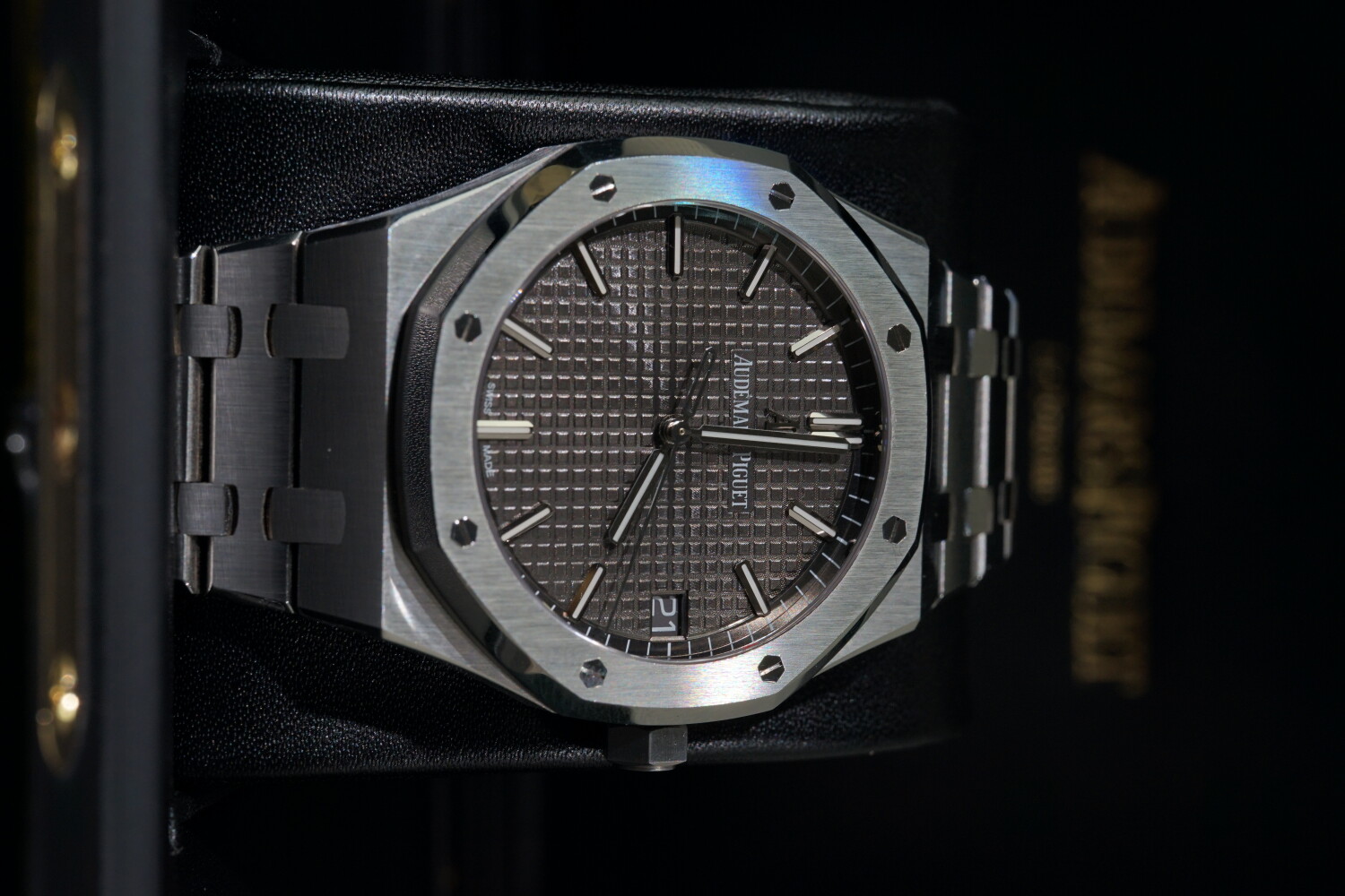 15500 41mm Tron