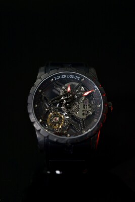 Roger Dubuis Excalibur Skeleton Double Flying