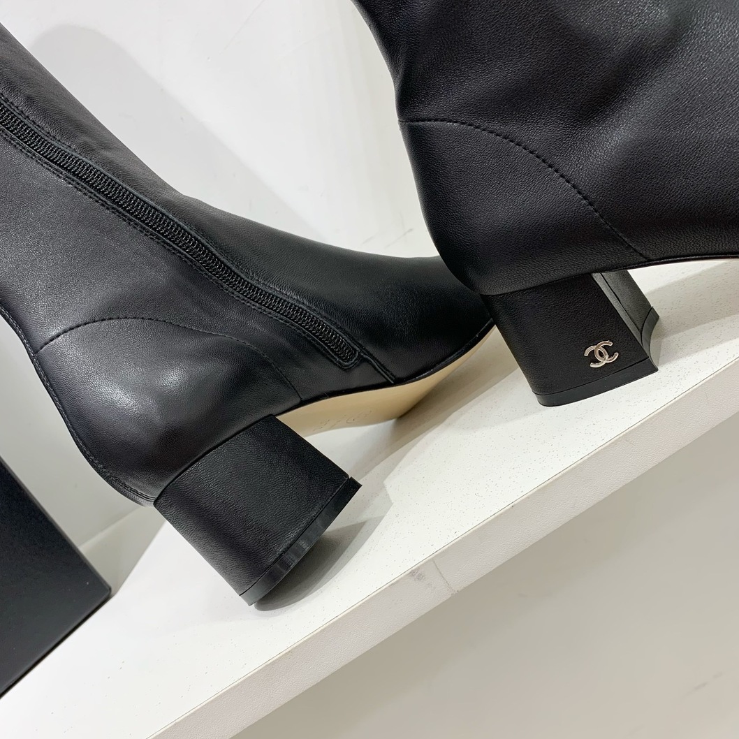 Chanel Woman High Boots Bling On Top Ss2022