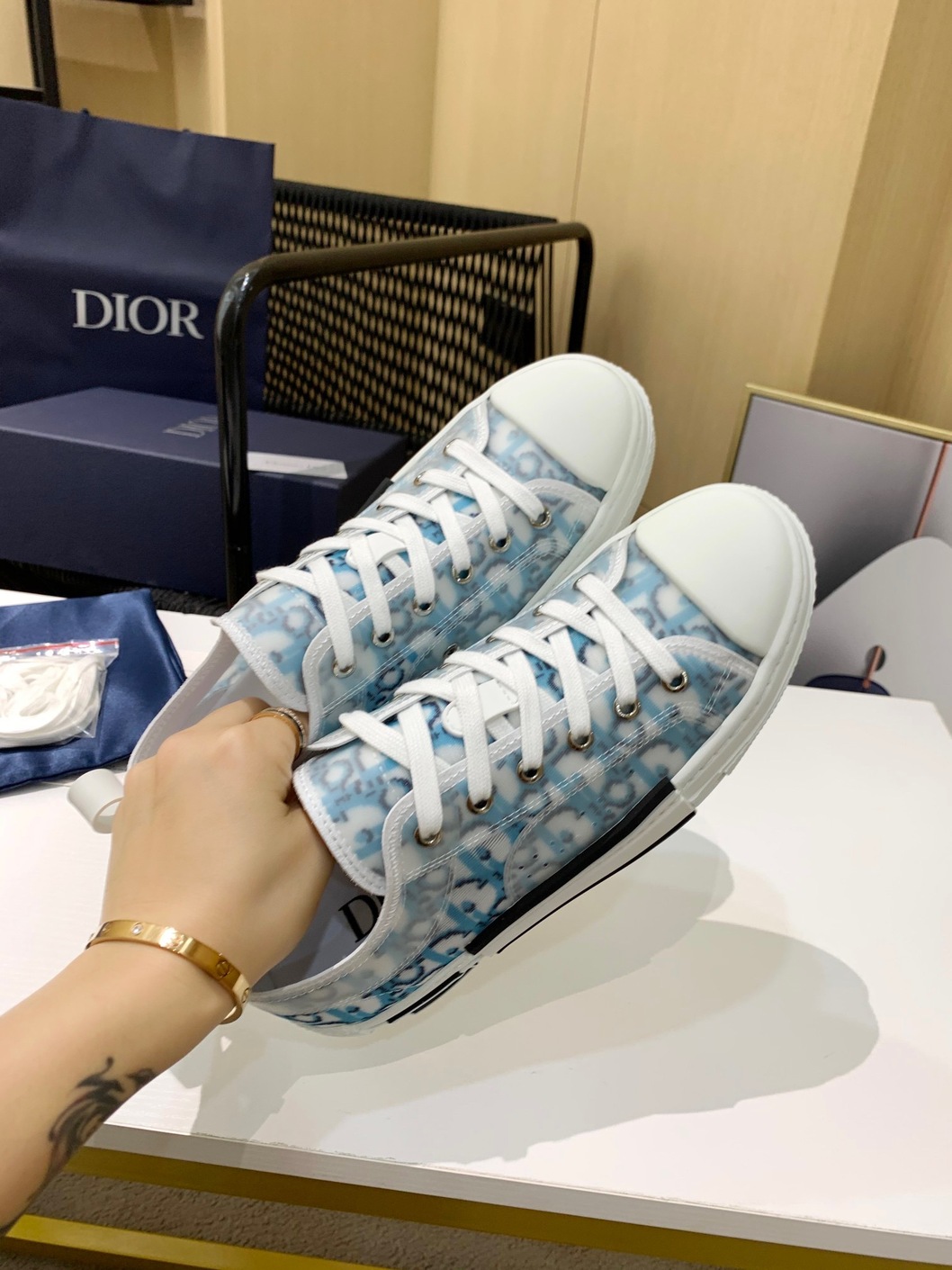 B23 Low Top Zic Blue