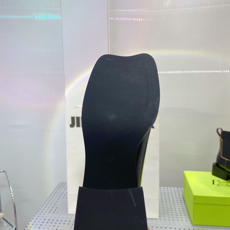 Boots Lock Jin Sandes New Design Ss2022