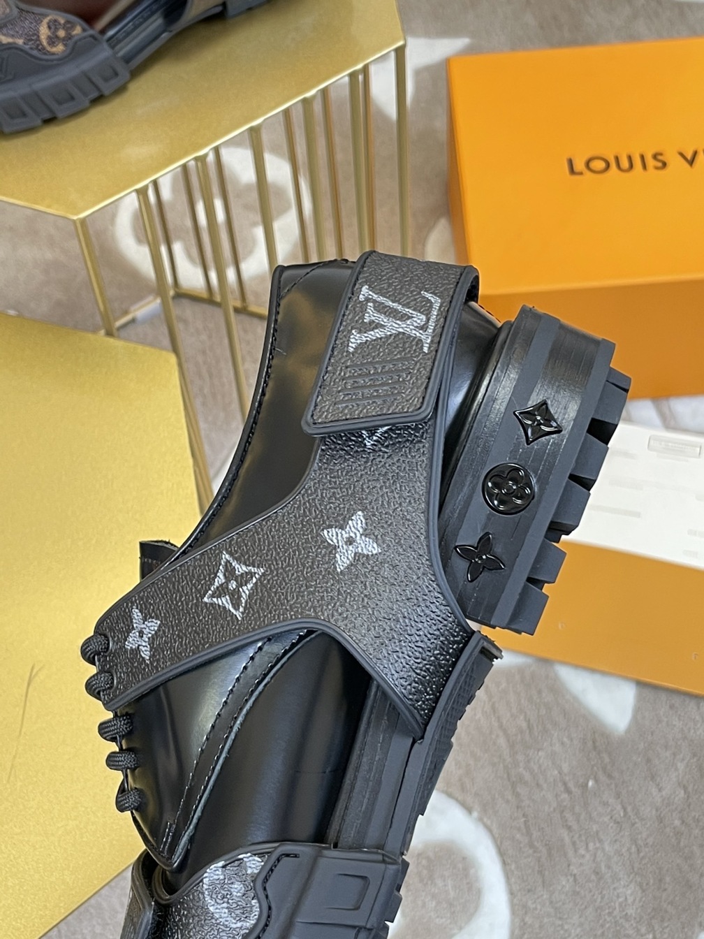 Oxford Leather Lv Man Ss 2022