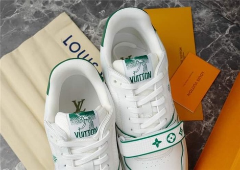 Sneakers Lv Trainer Tourist Ss 2022