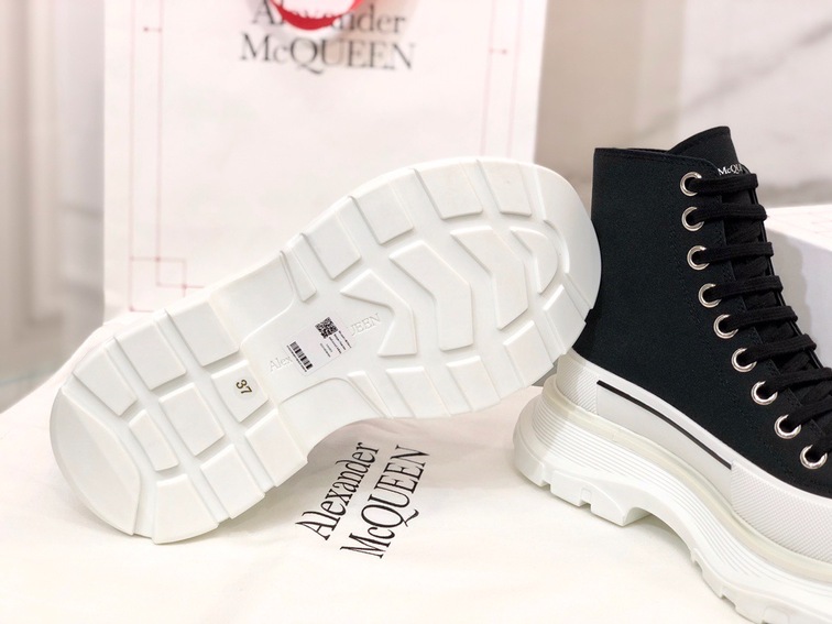 Mc Queen High Top Canvas Black