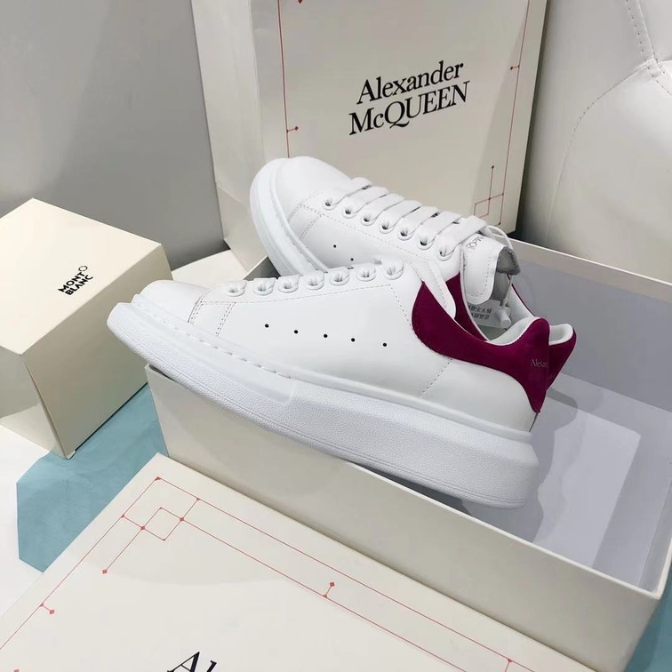 Mc Queen Veltvet Cherry Sneakers