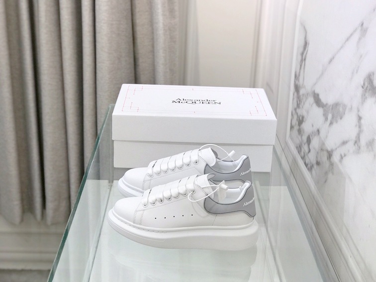 Mcqueen Basic Low Top Gray