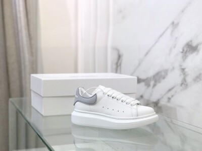 Mcqueen Basic Low Top Gray