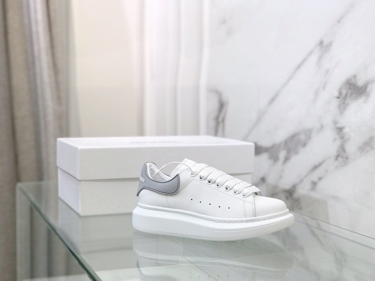 Mcqueen Basic Low Top Gray