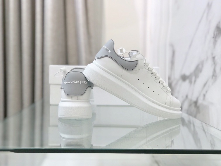 Mcqueen Basic Low Top Gray