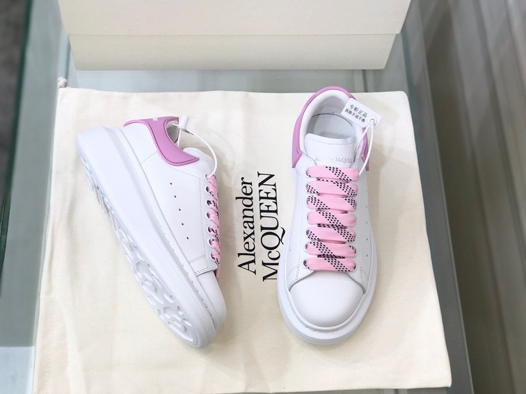 Mcqueen Basic Low Top Pink