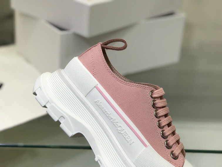 Mcqueen Canvas Low Top Pink