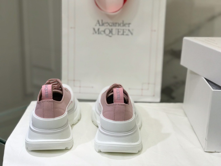 Mcqueen Canvas Low Top Pink