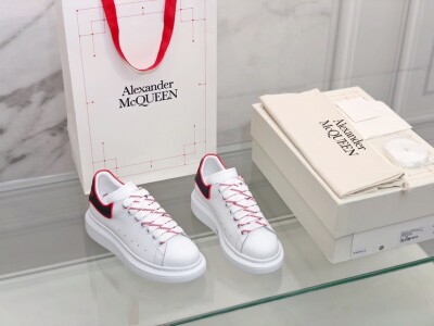 Mcqueen Low Top Basic Black N Red