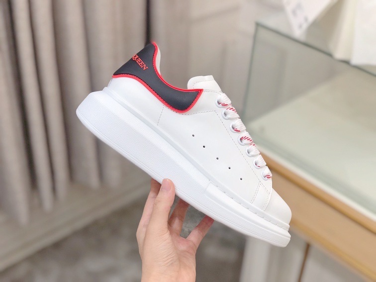Mcqueen Low Top Basic Black N Red