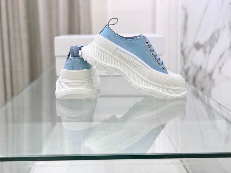 Mcqueen Low Top Canvas Blue