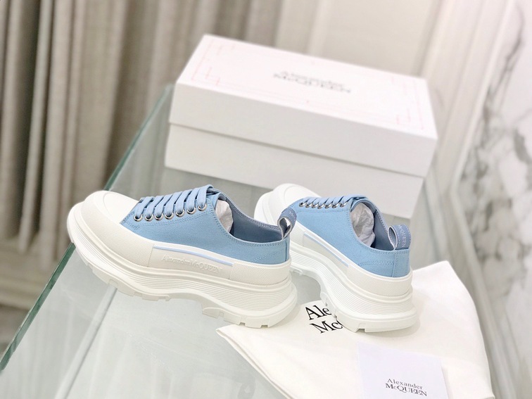 Mcqueen Low Top Canvas Blue