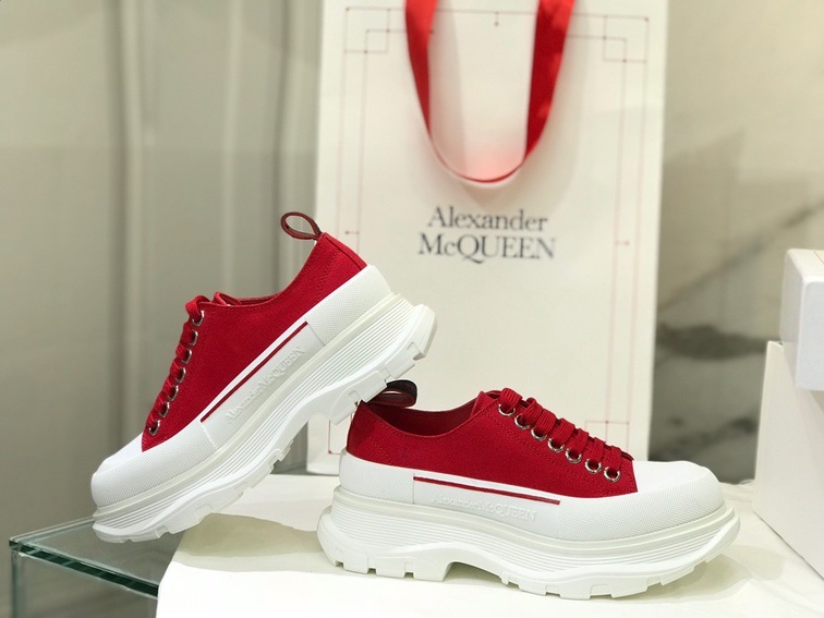 Mcqueen Low Top Canvas Red