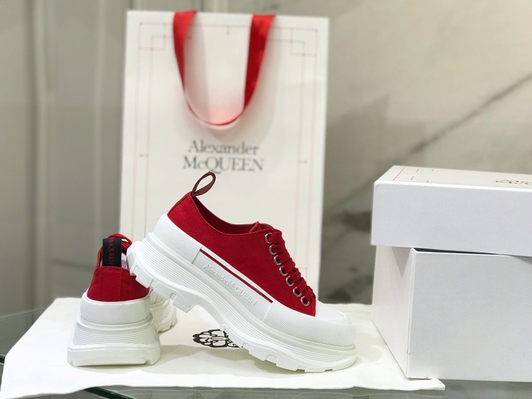 Mcqueen Low Top Canvas Red