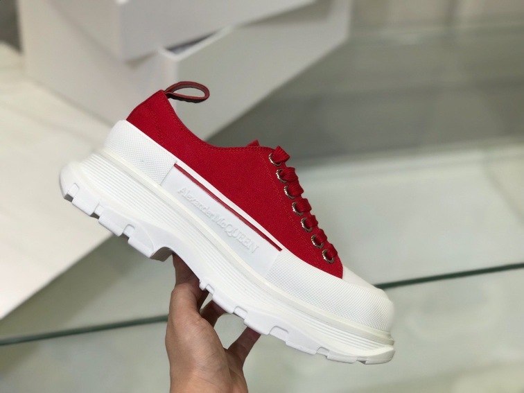 Mcqueen Low Top Canvas Red