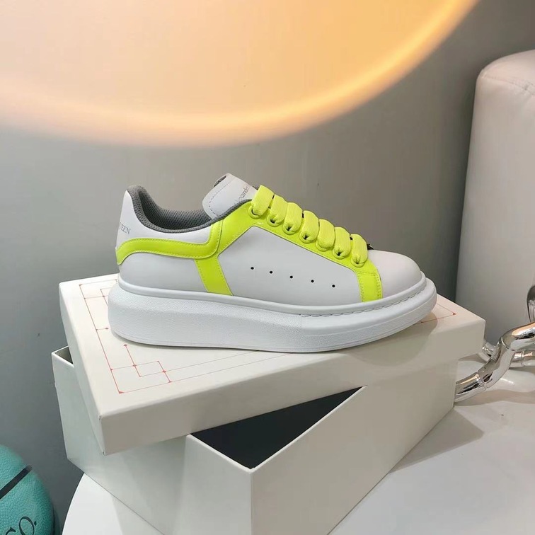 Mcqueen Low Top Stripe Neon