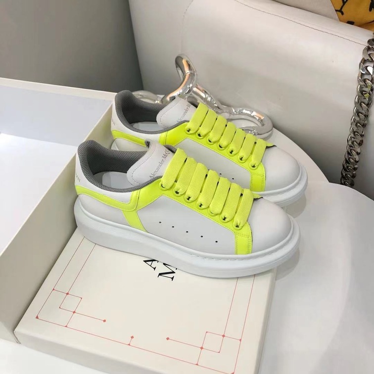 Mcqueen Low Top Stripe Neon