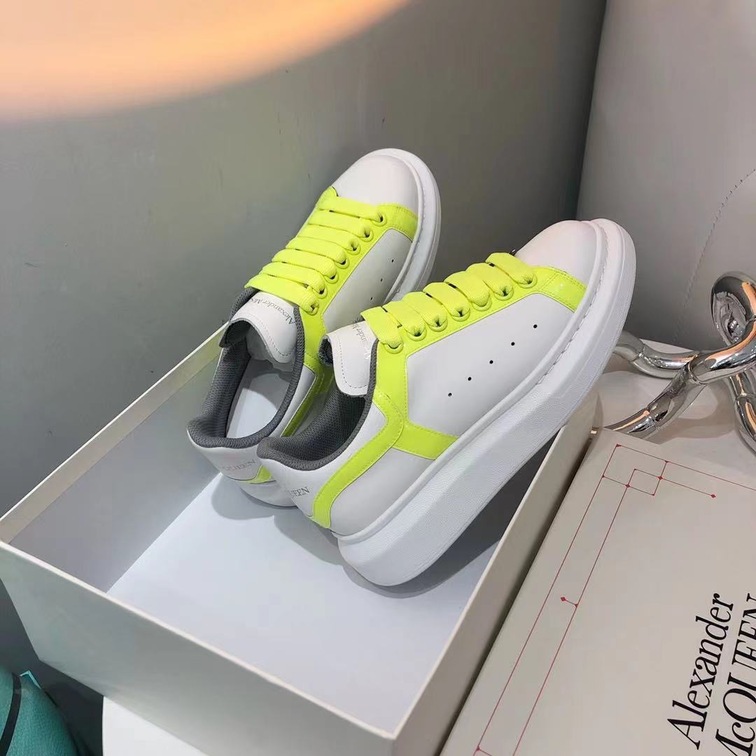 Mcqueen Low Top Stripe Neon