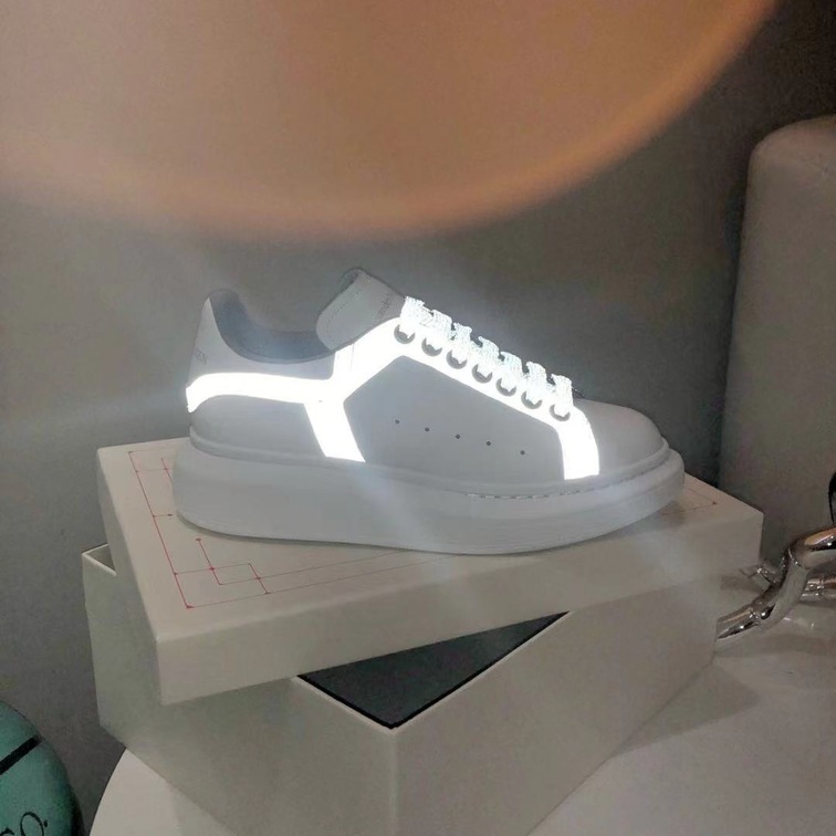 Mcqueen Stripe Lightning
