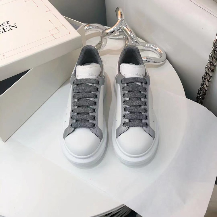 Mcqueen Stripe Lightning