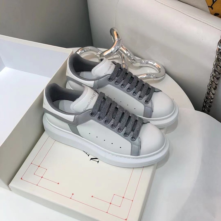 Mcqueen Stripe Lightning