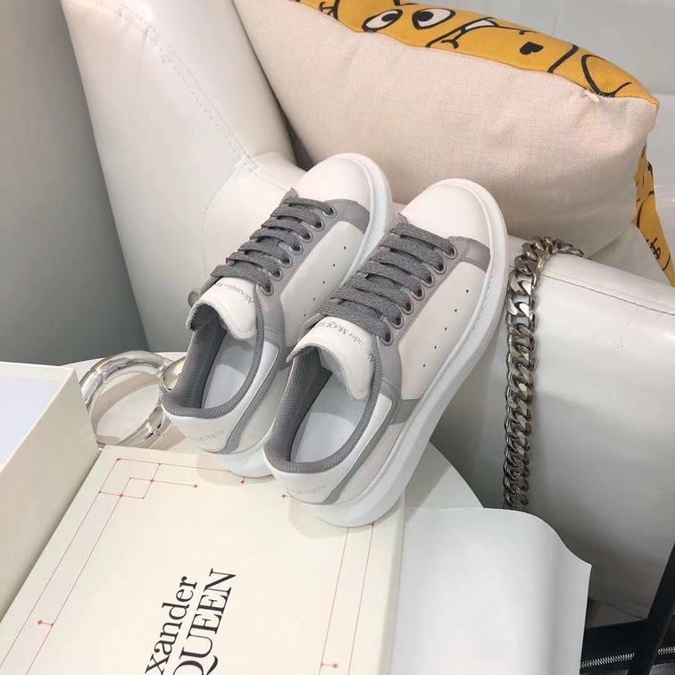 Mcqueen Stripe Lightning