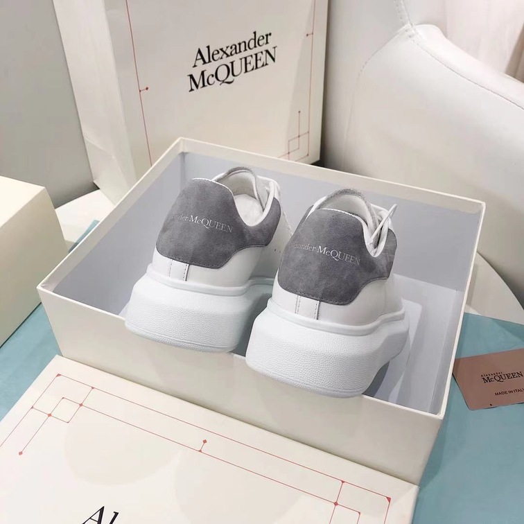 Mcqueen Velvet Gray Sneakers