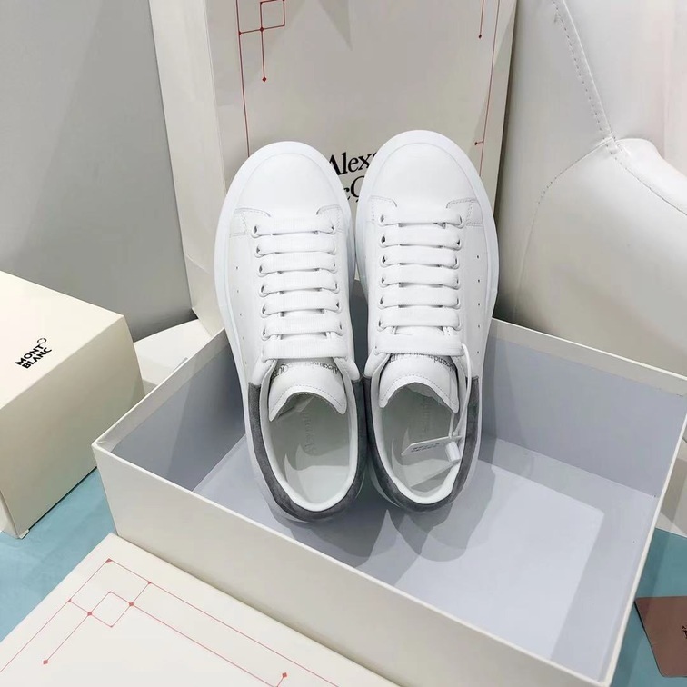 Mcqueen Velvet Gray Sneakers