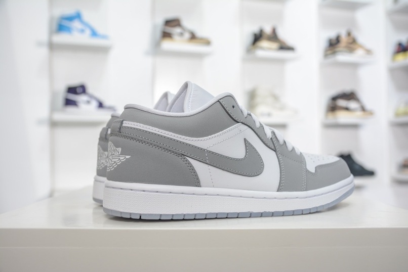 Jordan 1 Low Wolf Grey