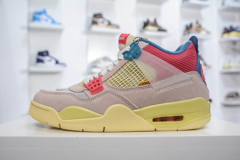 Jordan 4 Retro Guava Ice