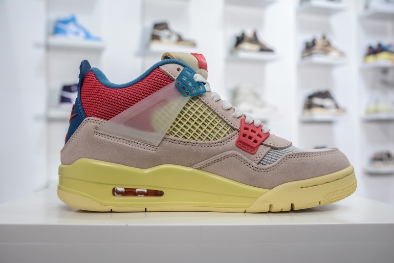 Jordan 4 Retro Guava Ice