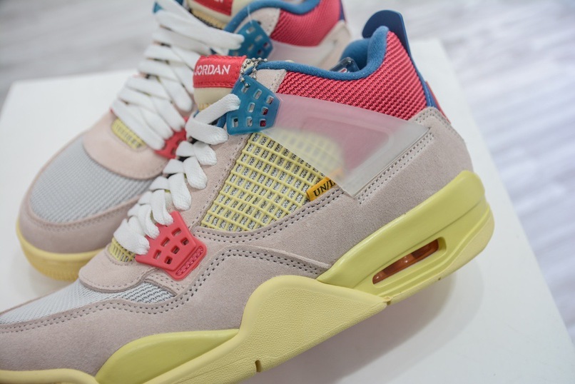 Jordan 4 Retro Guava Ice