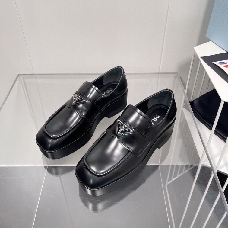 Leathers Shoes Slipper Prada Ss2022