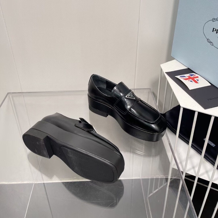 Leathers Shoes Slipper Prada Ss2022