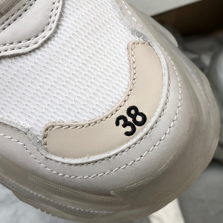 Balenciage Trips Sneakers Gray White Ss2022