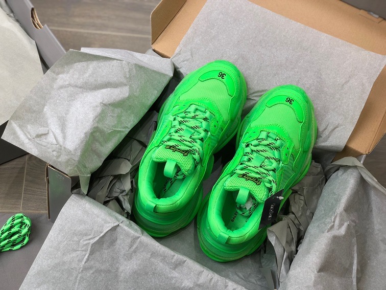Balenciage Trips Sneakers Neon Green Ss2022