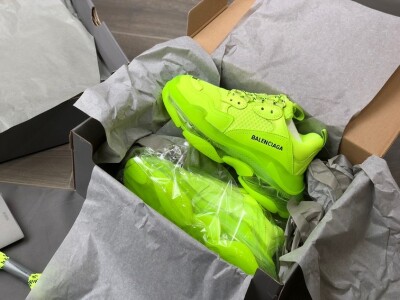 Balenciage Trips Sneakers Neon Yellow Ss2022