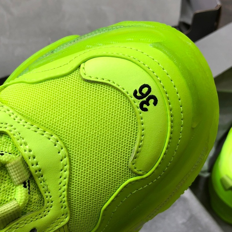 Balenciage Trips Sneakers Neon Yellow Ss2022