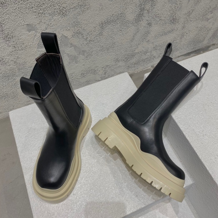 Bottega Chunky High Top Beige Ss2022