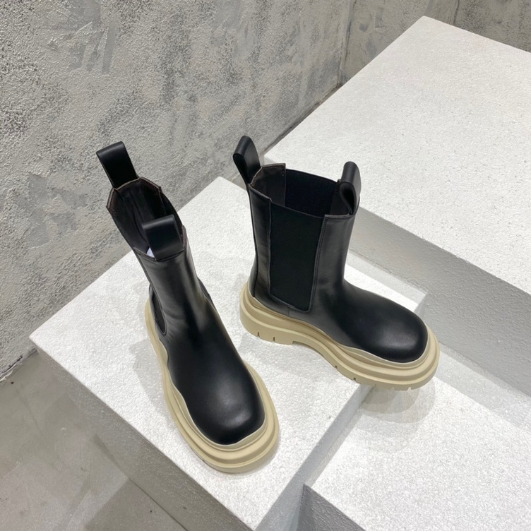 Bottega Chunky High Top Beige Ss2022