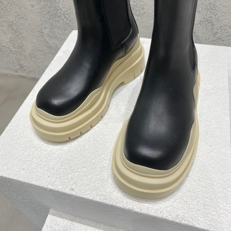 Bottega Chunky High Top Beige Ss2022
