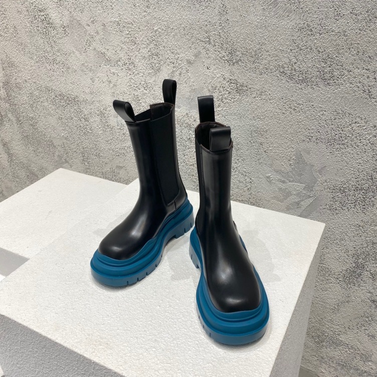 Bottega Chunky High Top Blue Ss2022