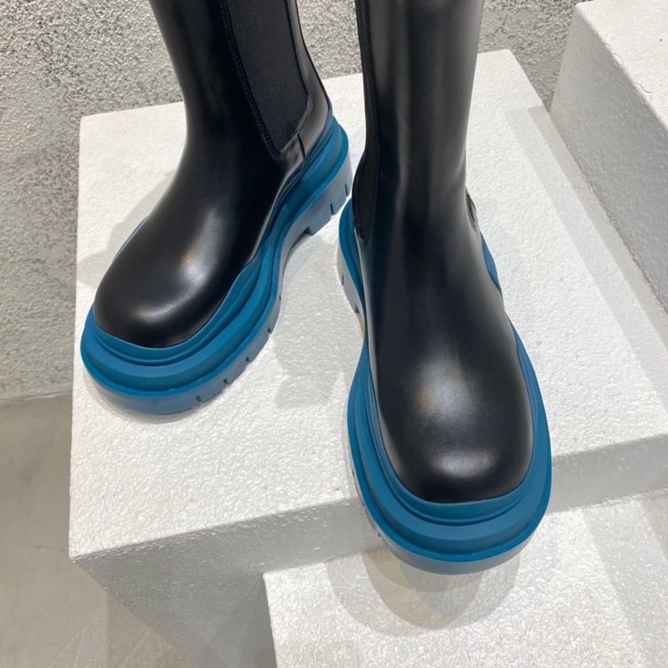 Bottega Chunky High Top Blue Ss2022