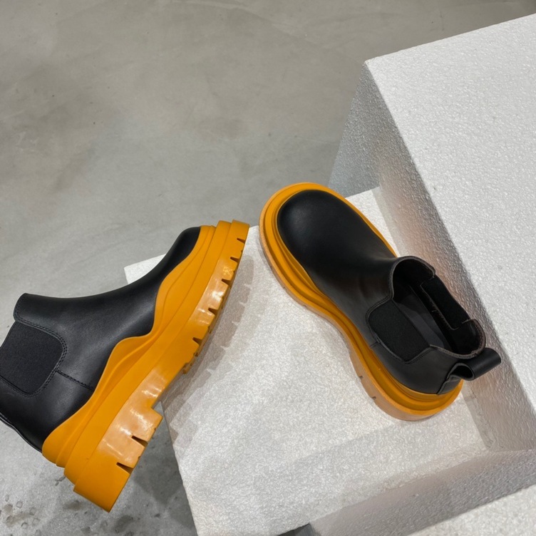 Bottega Chunky Low Top Orange Ss2022